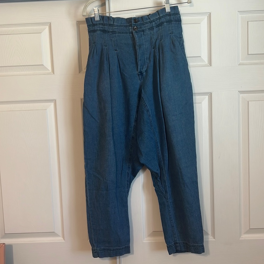 Loose pants jeans